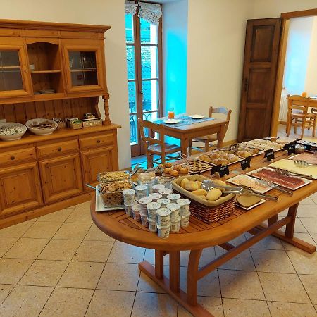 Taxus Hostel Pieve Tesino Dış mekan fotoğraf